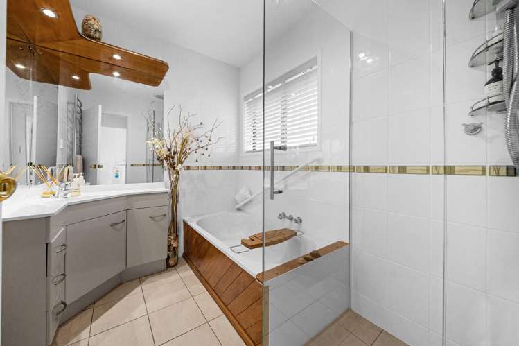 120 Walter Strevens Drive Conifer Grove_13