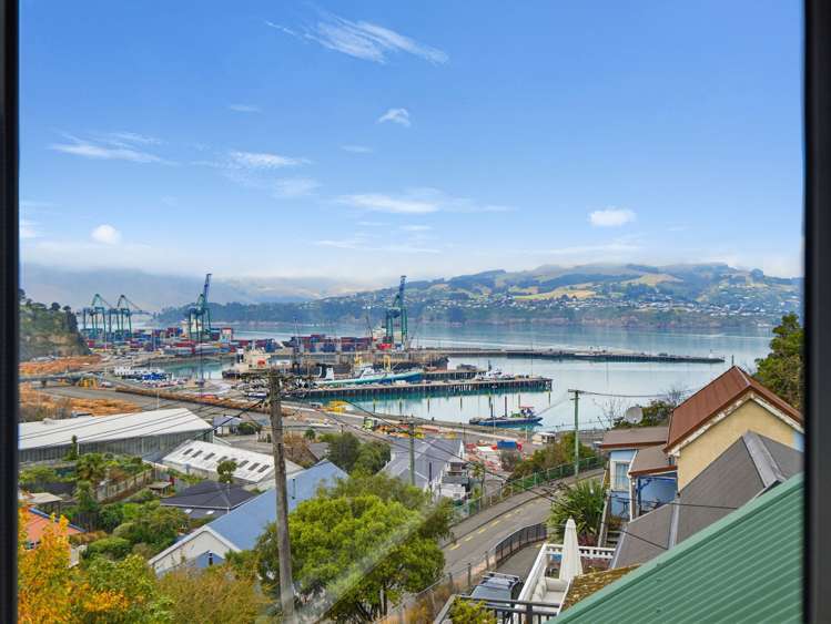 9 Hawkhurst Road Lyttelton_32