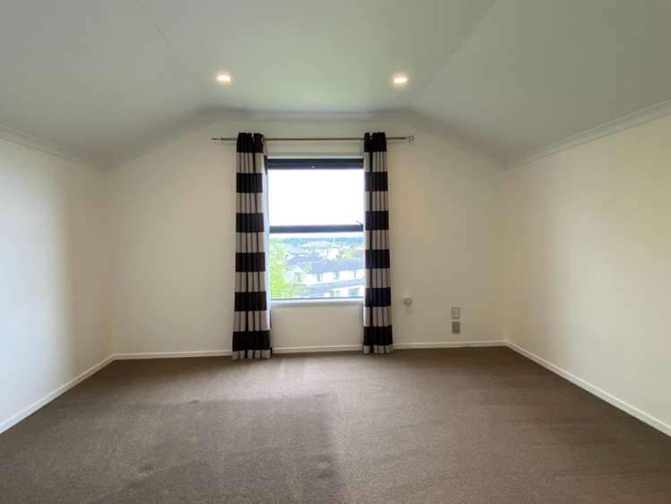 22 Hirimate Place Flat Bush_8