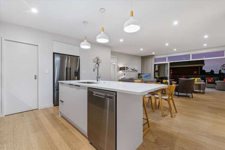 2 Laing Place Otumoetai_13