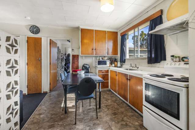 83A & 83B Mount View Drive Mangakakahi_4