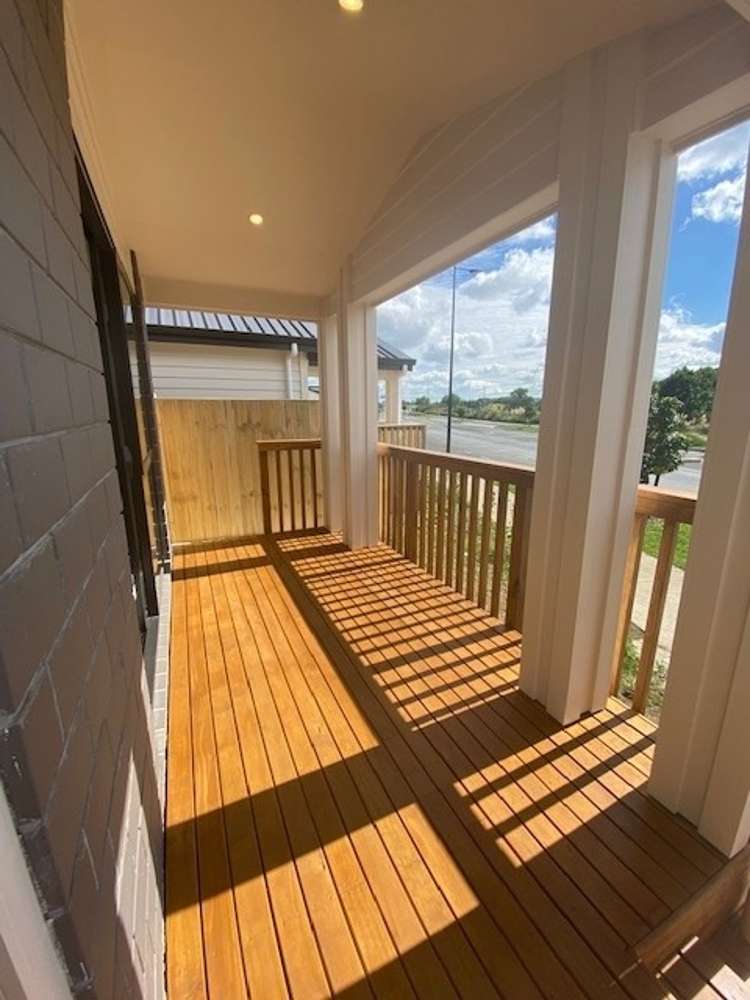 29A Tributary Parade 1657_9