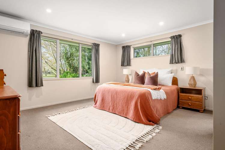 186b Holland Road Puketaha_19