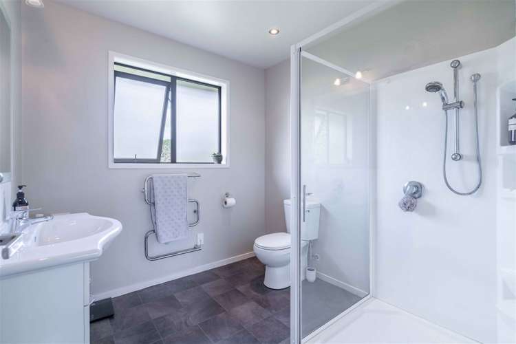 123 Orion East Makarewa_10