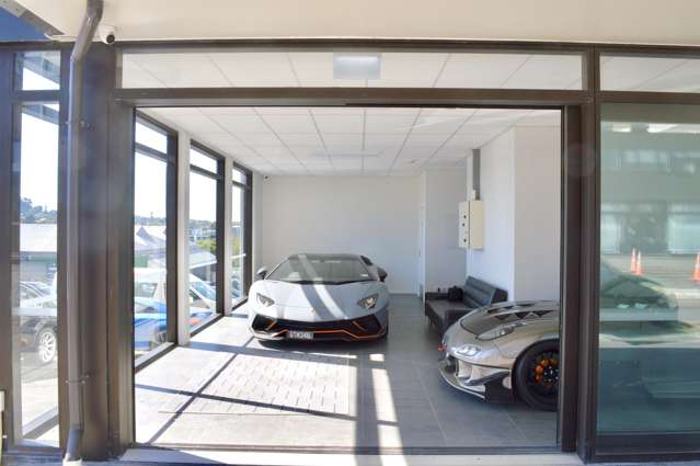 High-Exposure Modern Showroom/Retail