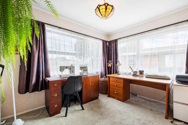 16 Kurnell Drive Botany Downs_14