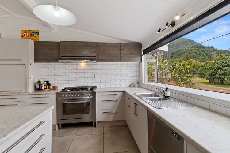 1 Holland Close Pauanui_6