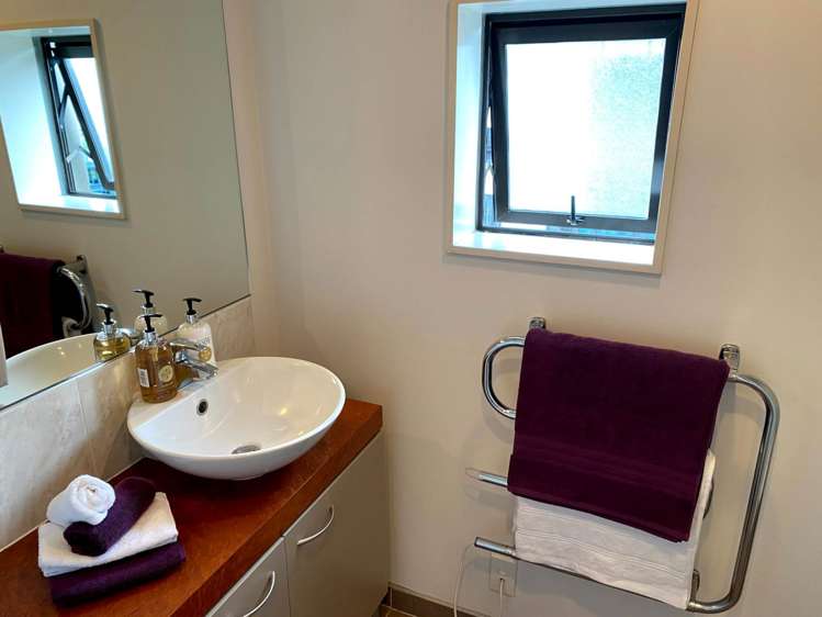 22L/76 Albert Street City Centre_10