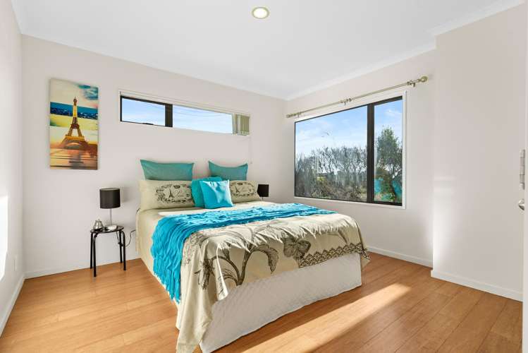 9 Staten Place Mangere_12