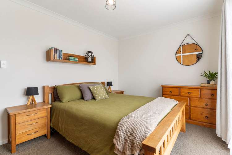 32 Beswick Place Birkdale_8