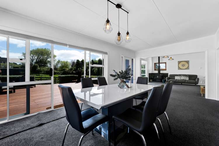 1233 Egmont Road Egmont Village_18