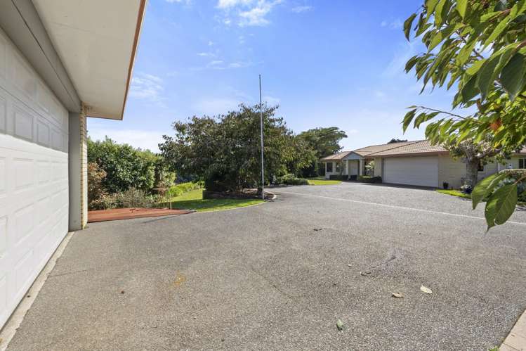 63 McGiven Drive Ridgewood_21