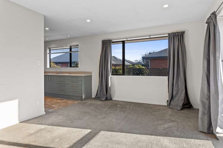 14 Clinton Lane Woolston_5