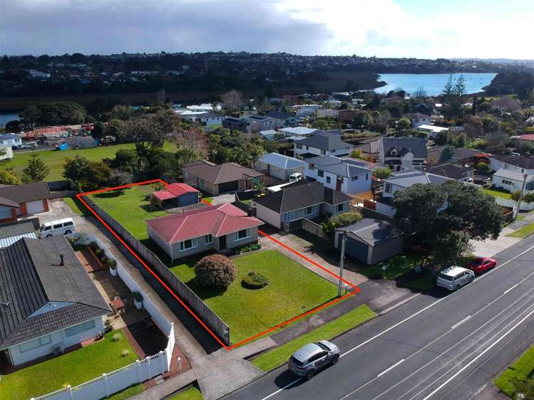 53 Matipo Road Te Atatu Peninsula_20