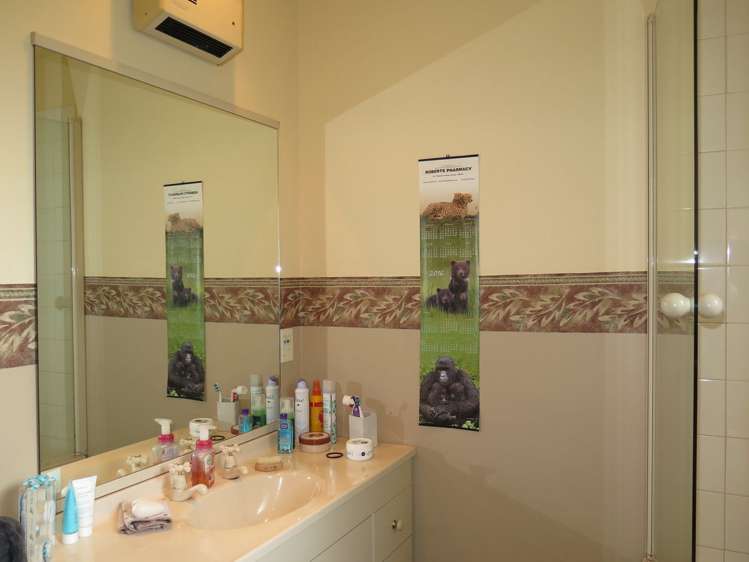 188 Church Street West End_22