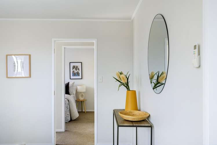 64A Sunvue Road Glen Eden_13