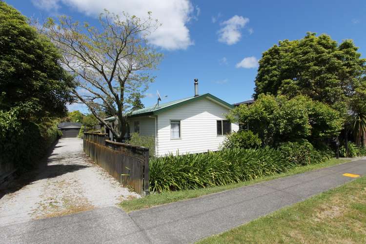 1/25 Chesham Avenue Waipahihi_5