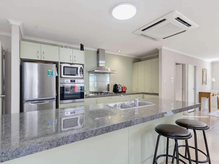 33 White Horse Drive_5