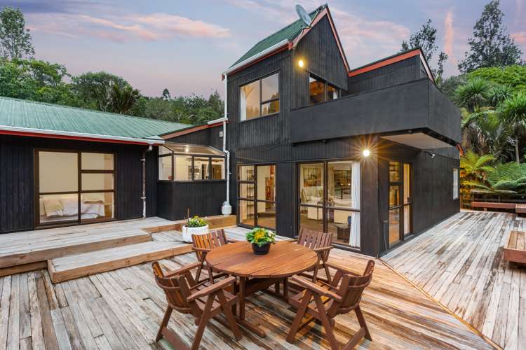 195a Scenic Drive Titirangi_10