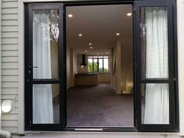 24/17 Lyon Avenue Mount Albert_3