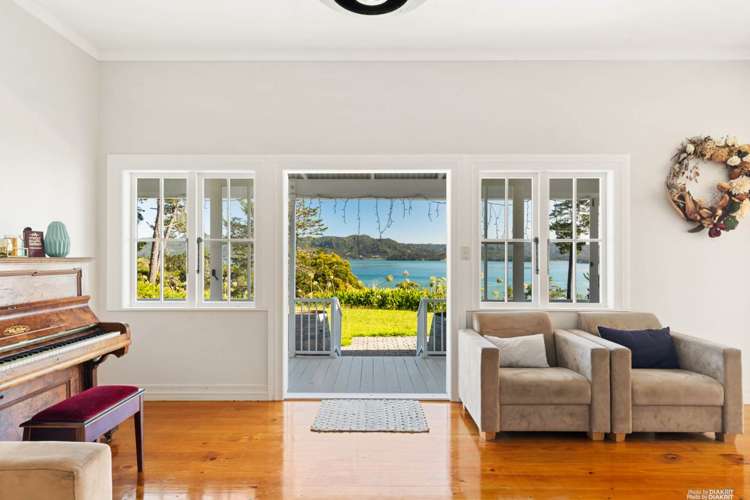 82 Wattle Bay Road Manukau Heads_5