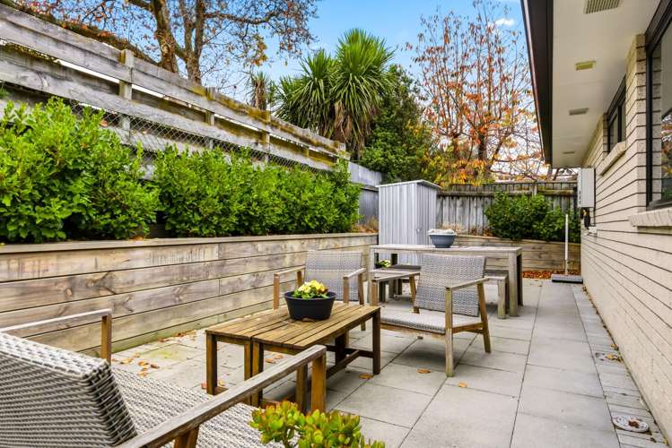 4C Mere Road Taupo_15