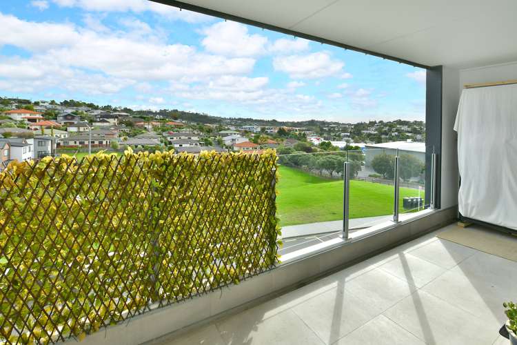 201/17 Link Crescent Stanmore Bay_11