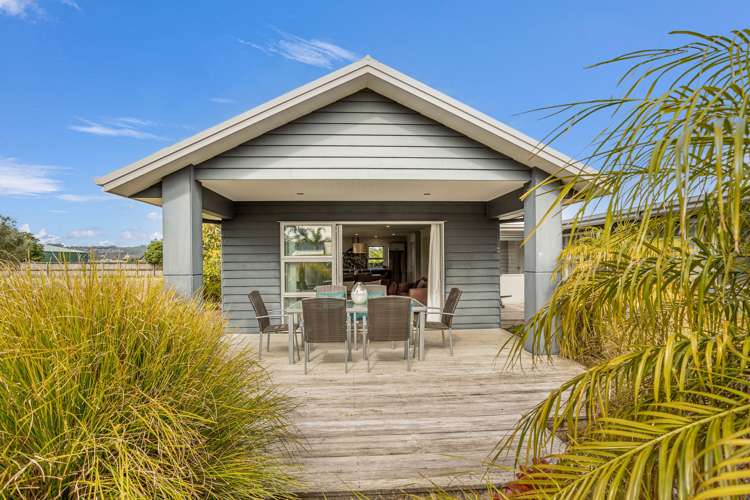 1 Bravo place Whitianga_11