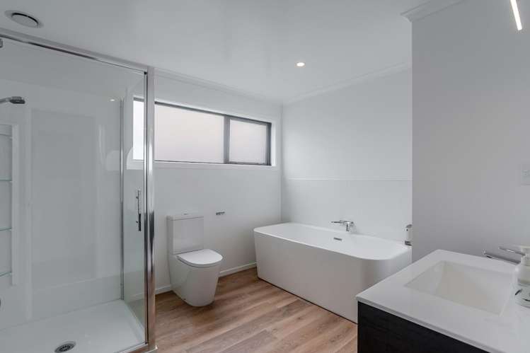 36 Cynisca Crescent Wallaceville_14