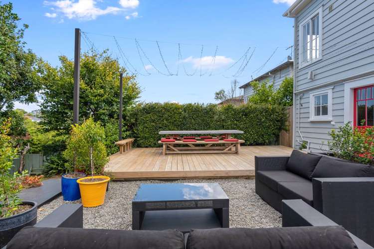 43 Mozeley Avenue Devonport_32