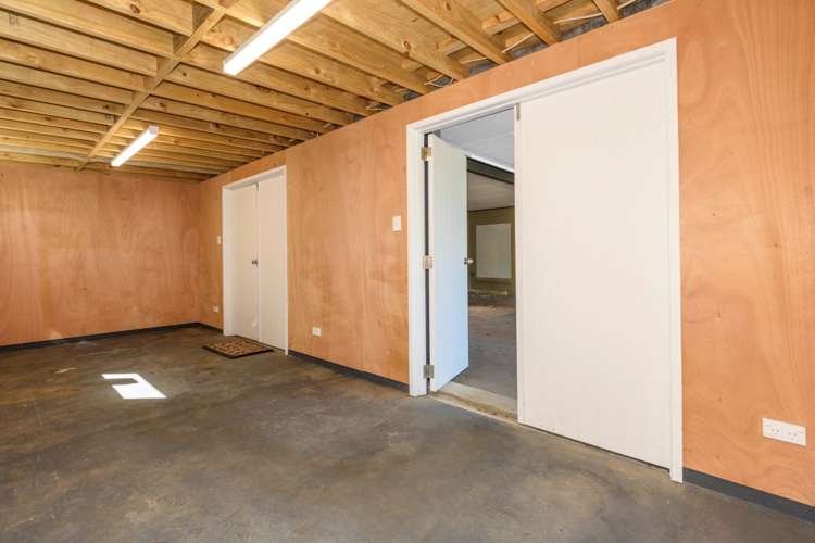 50 Smiths Road Matua_31