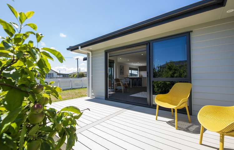 34 Roore Street Foxton Beach_18