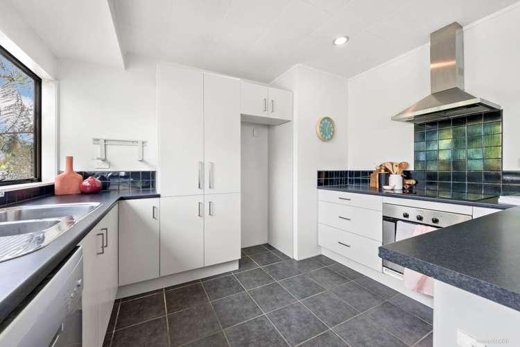 1/5 Hughes Terrace Te Atatu Peninsula_10