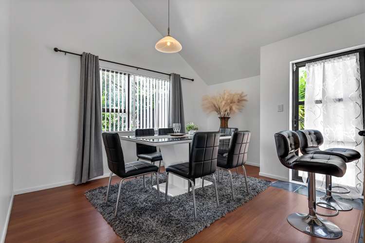 8 Chardonnay Rise Henderson_15