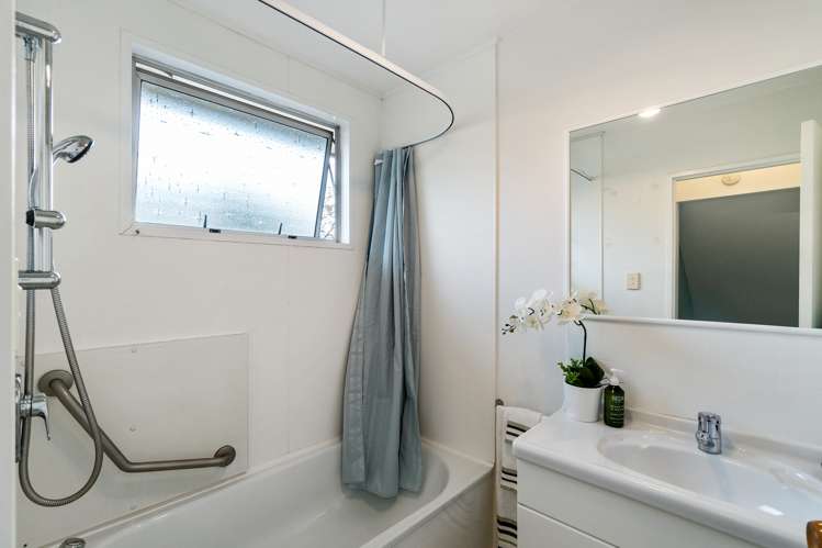 1/8 Worsleys Road Cracroft_8