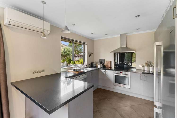 79 Fergusson Street Stoke_5