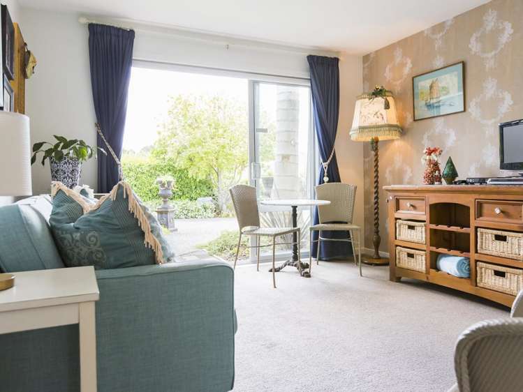 42 Ashmore Crescent Warkworth_13