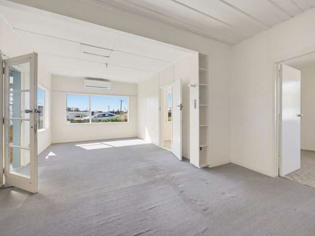 24 Linklater Ave Foxton Beach_4