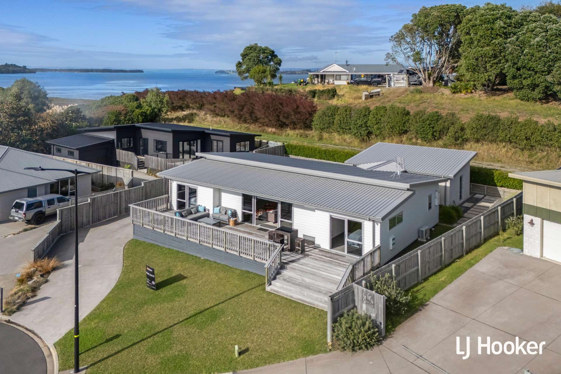 12 Anatere Rise Athenree_0