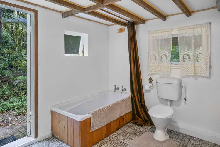 109 Wood Bay Road Titirangi_11