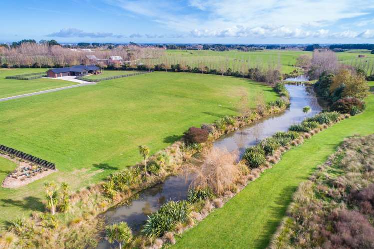 62 Hartwell Drive Kelvin Grove_7