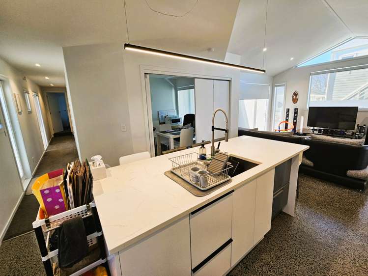 21A Burgess Road Devonport_2