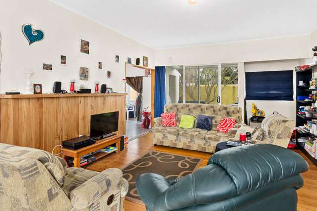 279a Range Road Papamoa_3