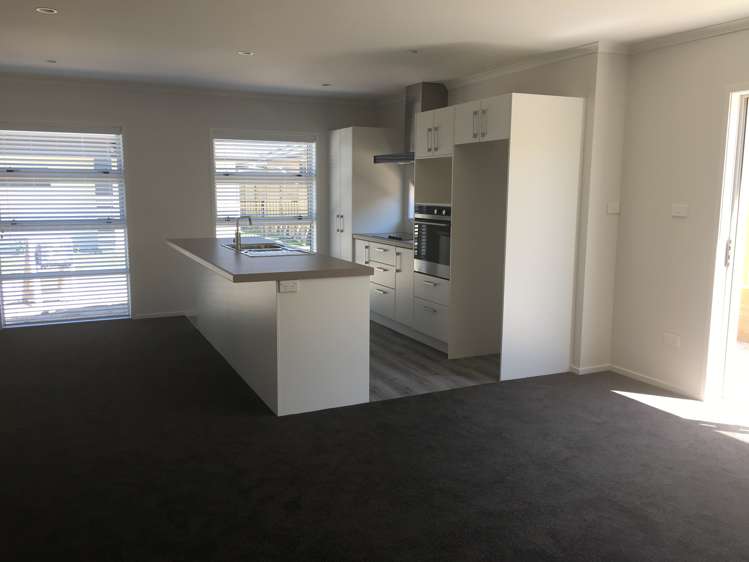 47 Puhirake Crescent Pyes Pa_3