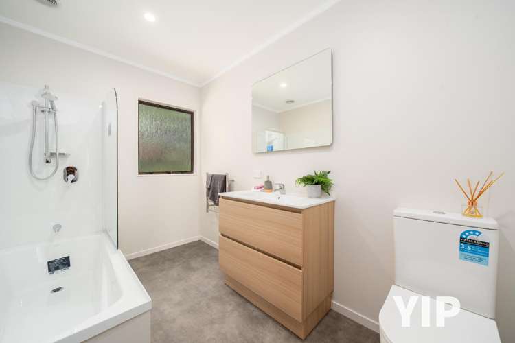 1/23 Bould Street Johnsonville_12