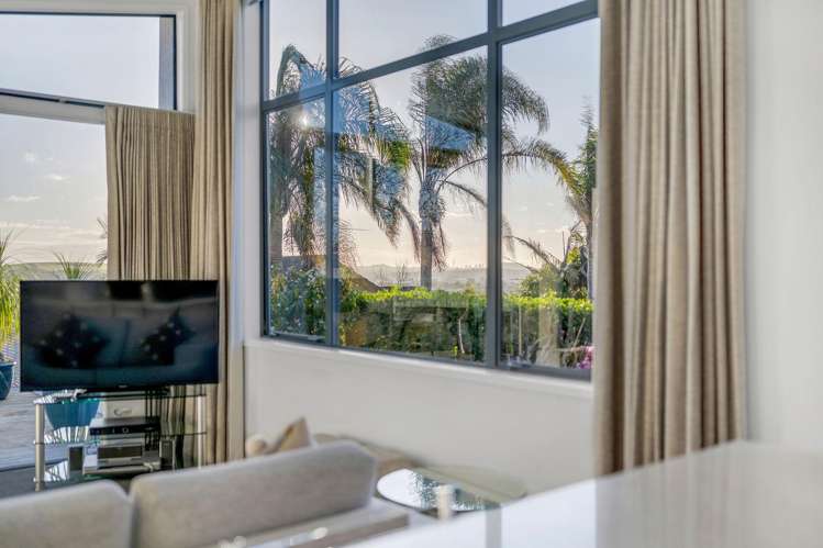 11 Brooke Ridge Rise East Tamaki Heights_13