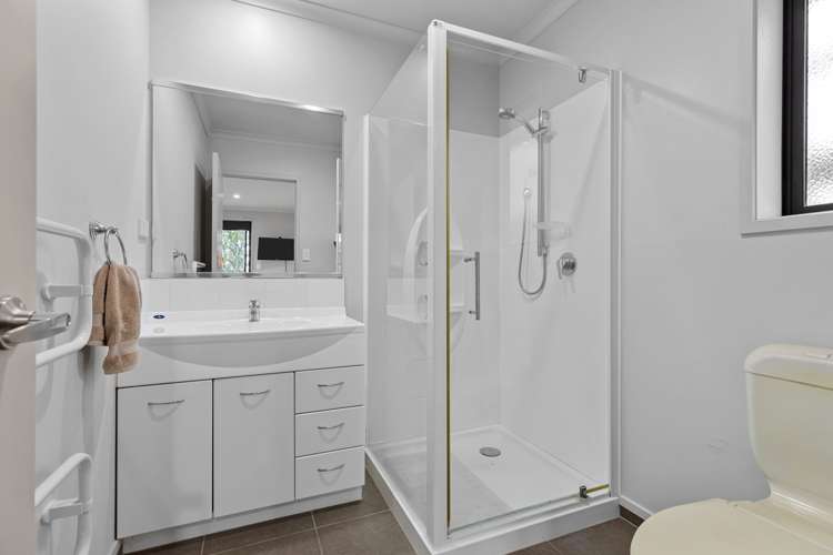 21 Galloway Crescent Pyes Pa_13