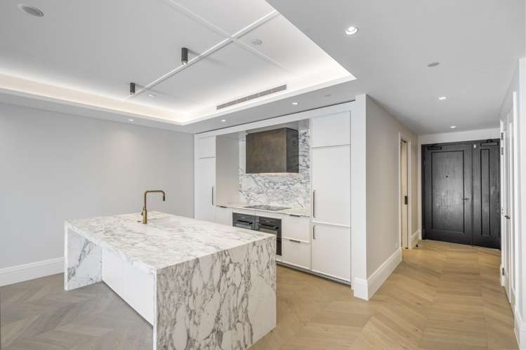 102/4 Victoria Avenue_4