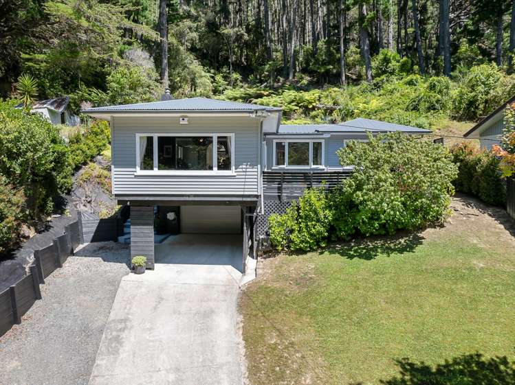 74 Elmslie Road Pinehaven_1