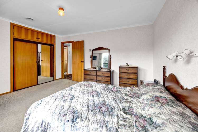 84 Domett Street Opunake_16